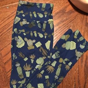 Cactus Lularoe Leggings OS